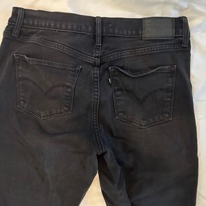 Levi's 311 Shaping Skinny Black Jeans Size 28